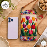 Tulipánkert steppelt telefontáska